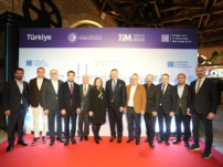 OTİAD Başkanımız Kemal Kartal, Başkan Yardımcımız Esra Elibüyük Sürmeli İTHİB’in düzenlediği 2024 Futuretex İstanbul Kumaş Tasarım Yarışması’nın final gecesine katıldı.